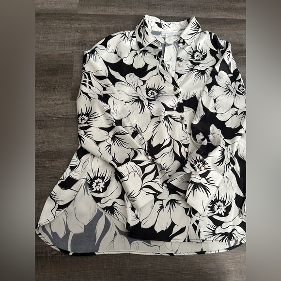 House Of Harlow Blouse - Picture 6 of 8